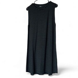 NWT Michael Lauren XRevolve Striped Black Dress Medium